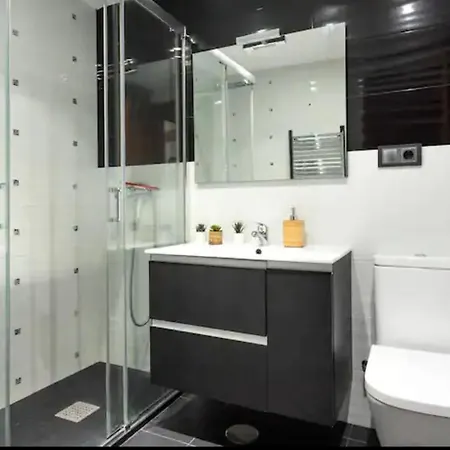 Villacoto - Piso Acogedor Y Amplio Con Wifi A Un Paseo De La Playa גיחון